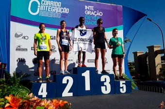 Ilzete vence Corrida Feminina da Integração, é a Resco apoiando o esporte!